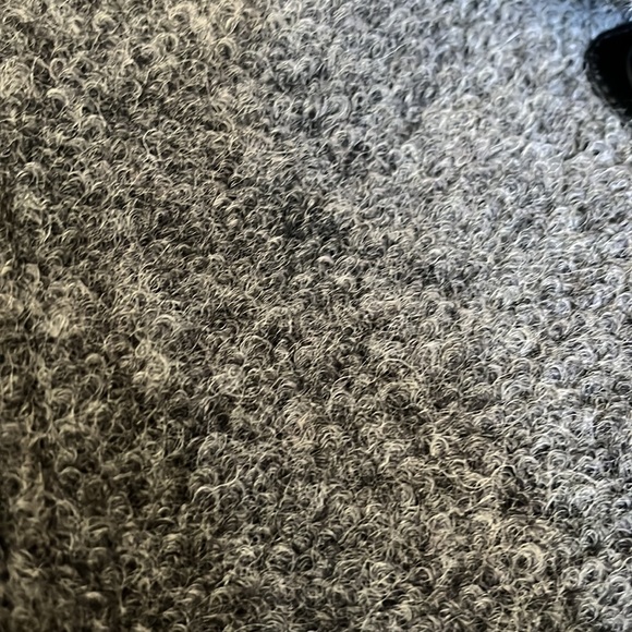 Woman’s Calvin Klein Heavy Coat - Picture 10 of 12